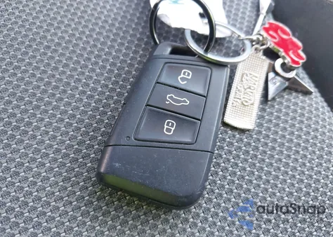 2022 Volkswagen Taos 1.5T S из США, поврежденный, VIN 3VVAX7B26NM040077